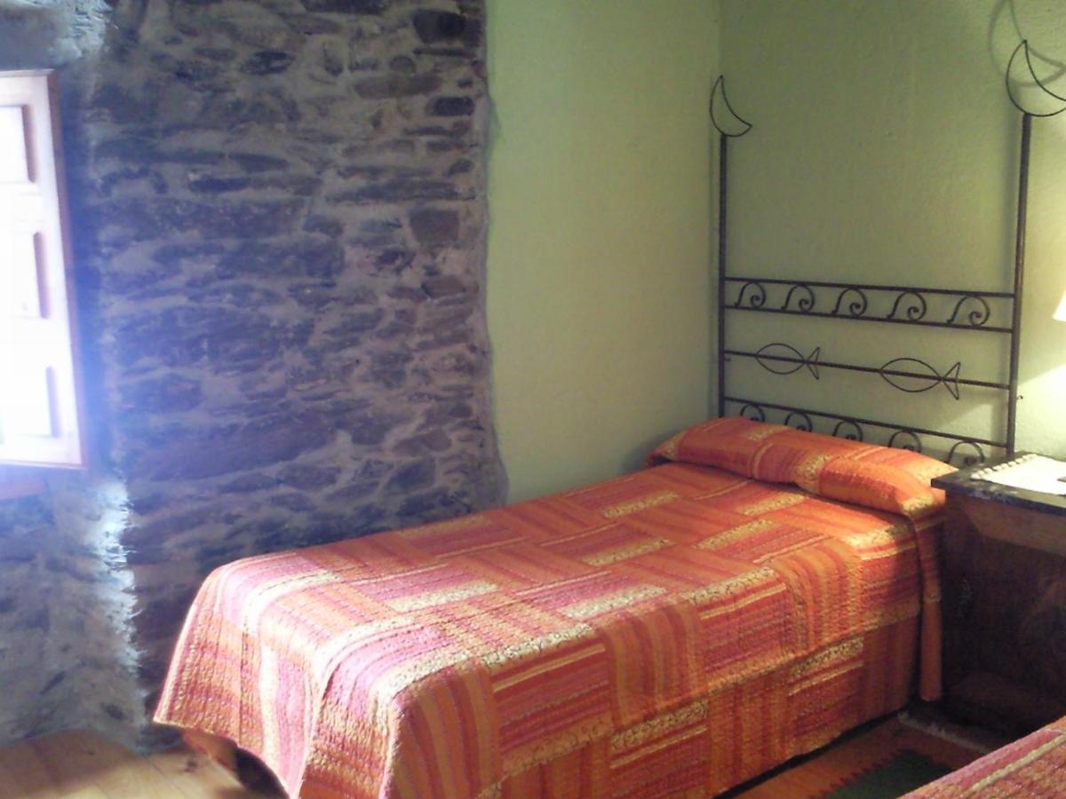 Hotel Rural El Urogallo Murias de Paredes Zimmer foto
